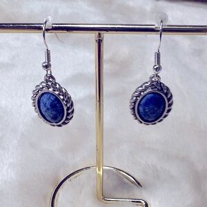 Napier Simulated Blue Stone Dangle Earrings NWOT